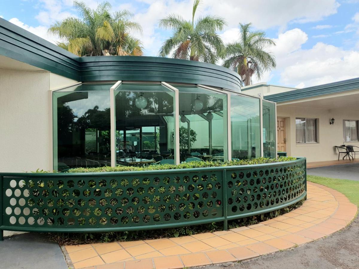 Mcnevins Maryborough Motel Екстериор снимка