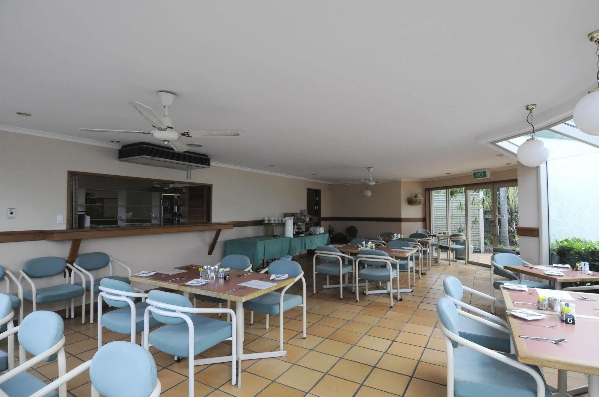 Mcnevins Maryborough Motel Екстериор снимка